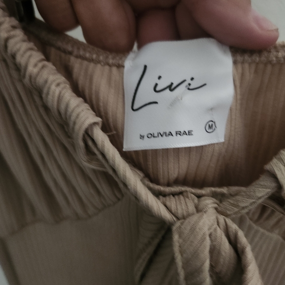 Tan Sleeveless Maxi Dress - Picture 2 of 4